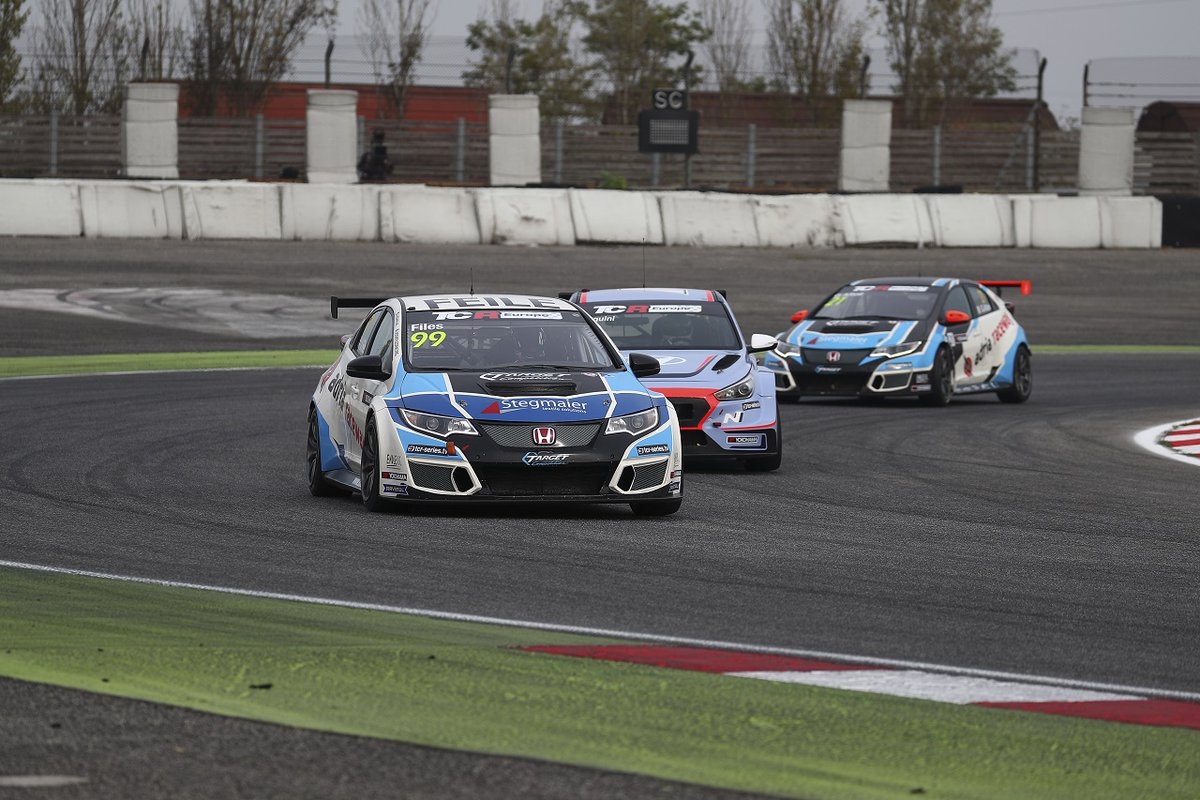 zdravkost's tweet image. #OnThisDay in 2017 at Adria International Raceway, Target Competition (Josh Files, Giacomo Altoe) won the TCR Europe Teams' Trophy, giving JAS Motorsport-Honda Civic TypeR its 11th title of the season (Photo: @JASMotorsport)