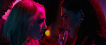 modytalkmovies's tweet photo. #VampireVirus (2020) This is was surprisingly really good, it was fun and entertaining and a good addition to the vampire lore. The performances are really good and they do the best with the budget they have to over some decent special effects and it is also ridiculous and fun. https://t.co/vbyZ2Q0kFt