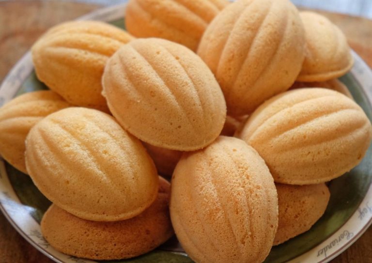 Tradisional biskut raya 10 Resepi