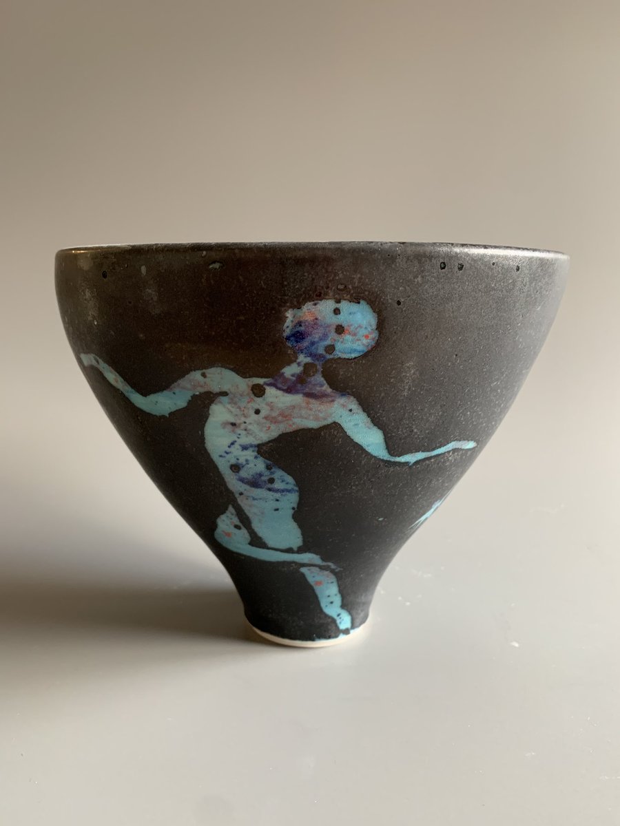 GeorgeOrmerod's tweet photo. Busy packing this beauty for @potfest this Friday 30th, Saturday and Sunday 1st November #potfestinthepens #LakeDistrict #penrith #ceramics #pottery https://t.co/vcMIEzSTOs