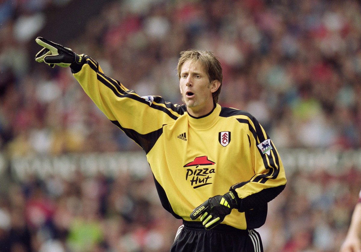 a_gianfreda's tweet photo. Oggi compie 50 anni Edwin Van Der Sar, uno dei portieri più iconici di anni '90 e 2000. @vdsar1970 https://t.co/s0sq80T0hH