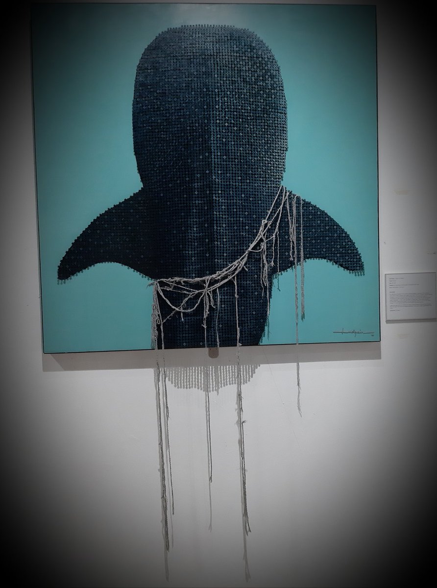 Mausoom_Maus's tweet photo. 5th Annual Art Exhibition #UnveilingVisions. @Maldivian_Art works by Ali Amir, Lujain, Shaufa and Maimoona ...just a few of the many breathtaking paintings and artworks of over 50 Maldivian artists. May be a special exhibition in 2022 to mark Golden Jubilee of #Maldives tourism? https://t.co/gKMS9m9mKV