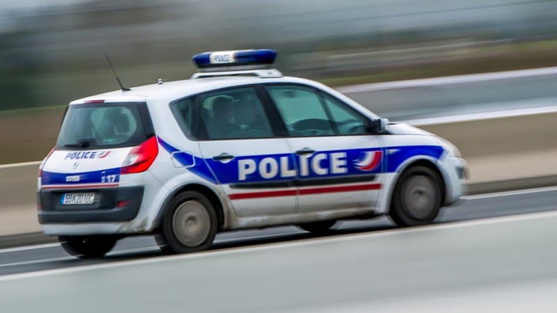 BFMTV's tweet photo. EN DIRECT - Attaque au couteau à Nice: l'auteur présumé interpellé
https://t.co/xxgXPCkjnb https://t.co/DTIzvvk54Z