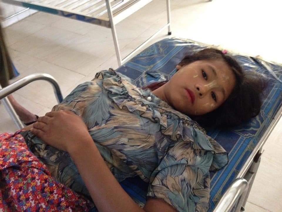The artillery shells from naval vessels wounded three civilians of Sekkaray village of Arakan's Minbya Township &amp; the wounded are : U Aung Kyaw Nu, 70 years old , Ma Htay Htay Wai 12 years old and Ma Than Than Soe 10 years old.