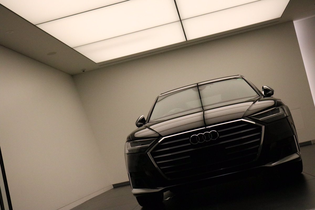 AudiCityKioicho's tweet photo. The all-new #S8
#新型
#フラッグシップ
#smodel
#最上級サルーン
#AJS #audi #アウディ #audicity #アウディシティ紀尾井町 #中古車 #新車 #ドイツ車 #輸入車 #東京 #紀尾井町 #千代田区 #麹町 #赤坂見附 #六本木 #四ツ谷 https://t.co/TYDZy6IlZo
