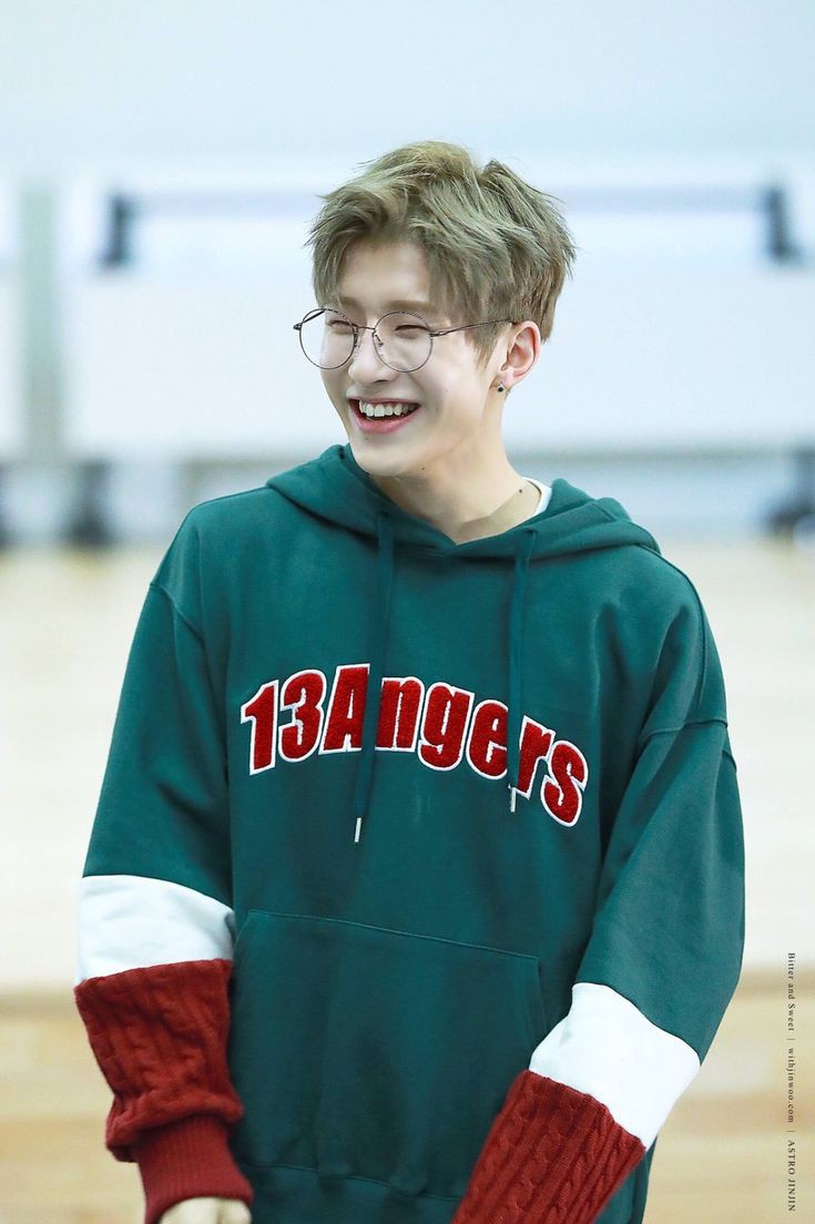 Astro Jinjin                Sanha