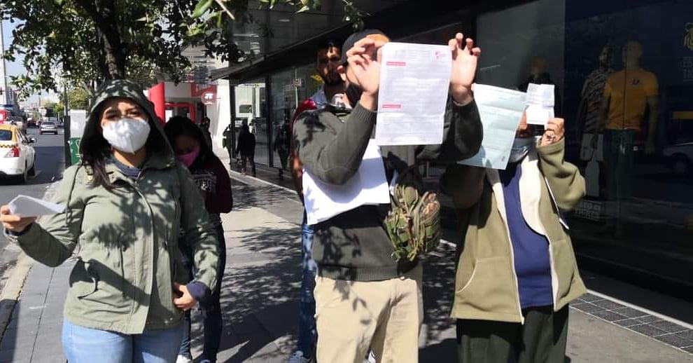 ArdienteNuevo's tweet photo. Denuncian a empresa por presunto fraude en Monterrey.
Varias personas denunció un fraude cometido por la empresa #AySC ubicadas en la calle Padre Mier número 300, dedicada a la venta de autos por medio de #Facebook, los más de 30 afectados https://t.co/Sx9zUga1qX