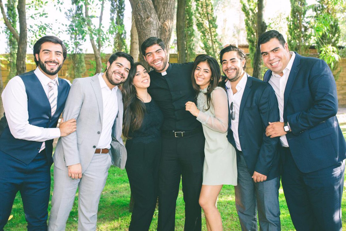 Tere_AdelC's tweet photo. “La familia es la escuela del mas alto humanismo”
No es perfecta ... pero es la que Dios nos escogió para convivir y lograr nuestra misión https://t.co/V2E5MwKj2u