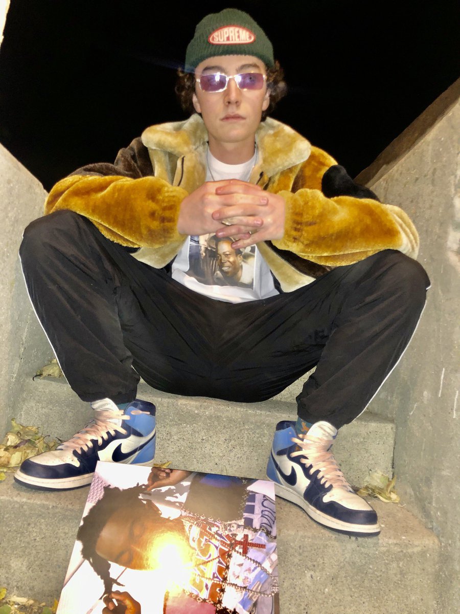 MzanettiWx's tweet photo. I sat down for y’all since you couldn’t stand this drip 💧🥵 https://t.co/g1RVKmpUnj