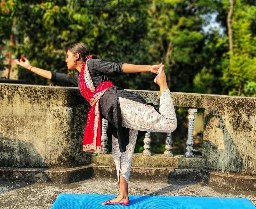 5.Chakrasan: Good for spine, all seven chakras, heart muscles. 6.Natrajaasan :good nervous system, lower extremities, spines. PS: whatever yogasan you do, it will keep you fit, healthy and in good shape  #BackToRoots  #सनातन_धर्म_सर्वश्रेष्ठ_है