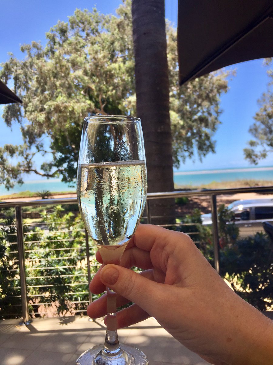 debbishdotcom's tweet photo. I lunched with my aunt and uncle today and they very patiently wait for me to take pictures of their food before tucking in! #SaltCafe #HerveyBay https://t.co/qSwCwgzBww