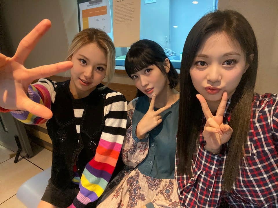 DC_TZUYU's tweet photo. [쯔스타] 4p

정오의 희망곡 들어주세요💗💗
請聽今天的廣播電台정오의 희망곡🌟

https://t.co/hXjSqIGpDo

#TWICE #트와이스 #tzuyu #쯔위 #ICANTSTOPME https://t.co/IF2JZW6fKV