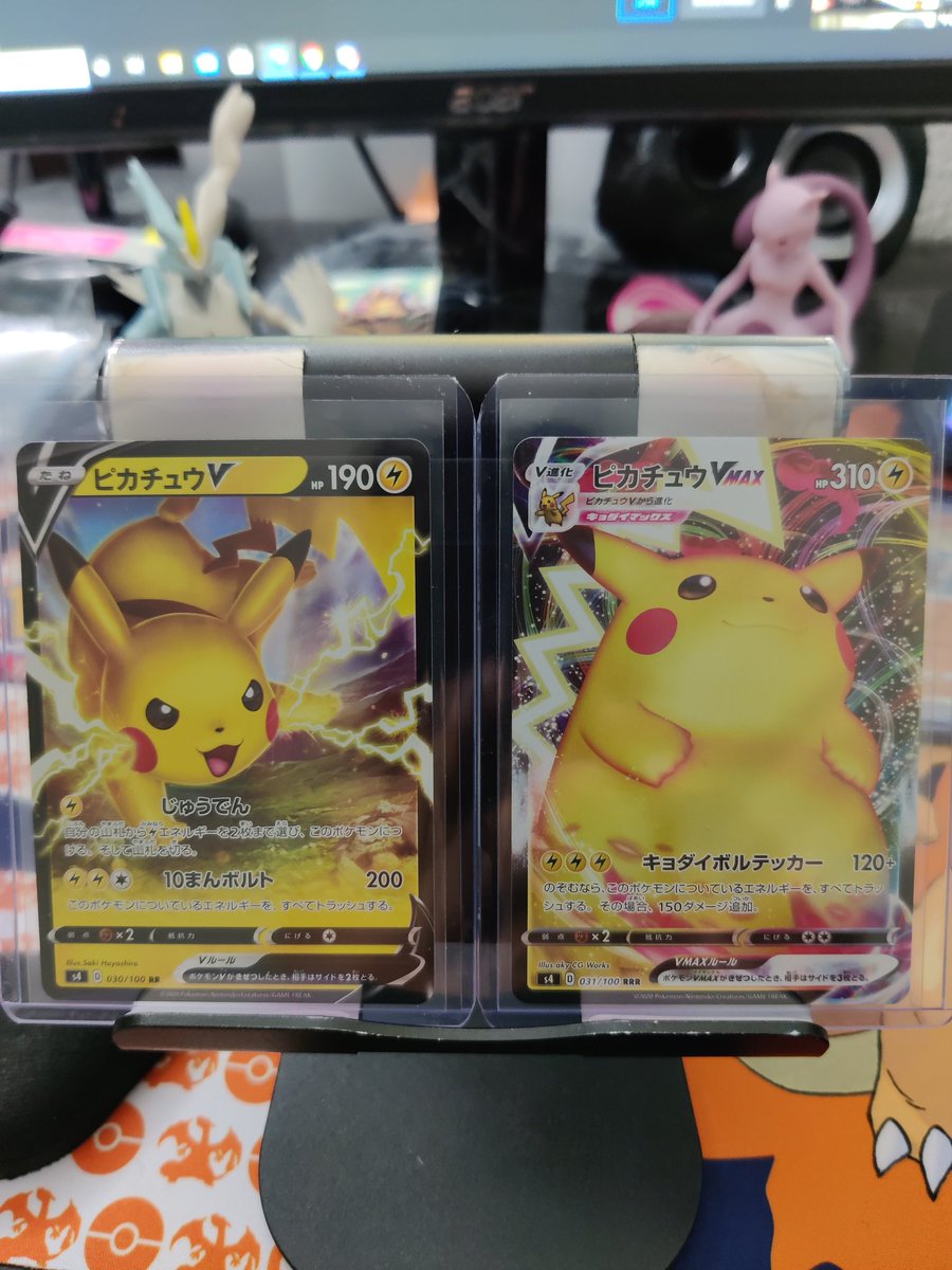 MarkPro916's tweet photo. Here are my pulls from tonight's Stream opening up Astonishing Volt Tackle. Chonky Pikachu V-Max has been pulled! #Pokemon #PokemknTCG #MiniPokemart https://t.co/CttlHdPtqj