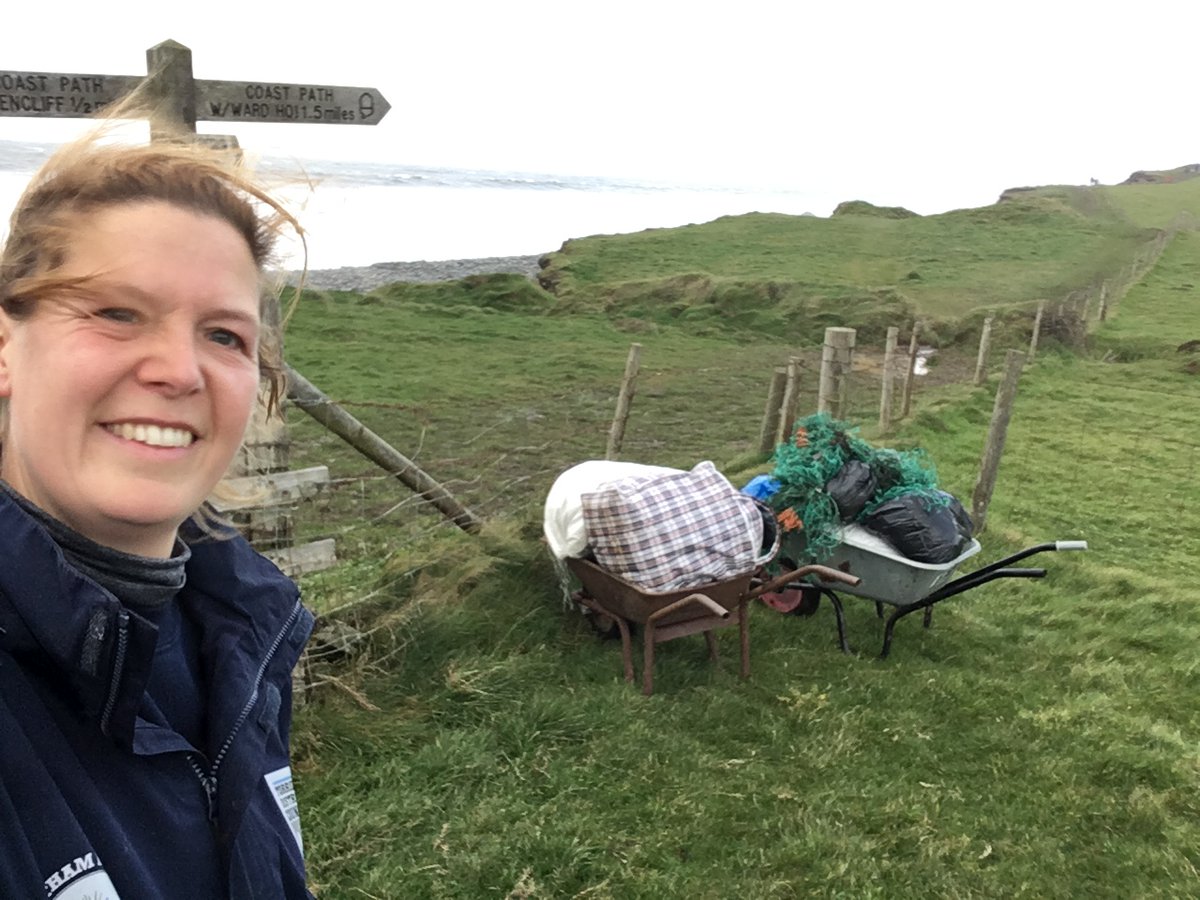 beach_ranger's tweet photo. @Janwilliamstdc @2minbeachclean Thanks @Janwilliamstdc I can skip my kettlebell workout this morning after yesterday's wheelbarrow marathon! #bighills #muddypaths https://t.co/TW1FYA7G2I