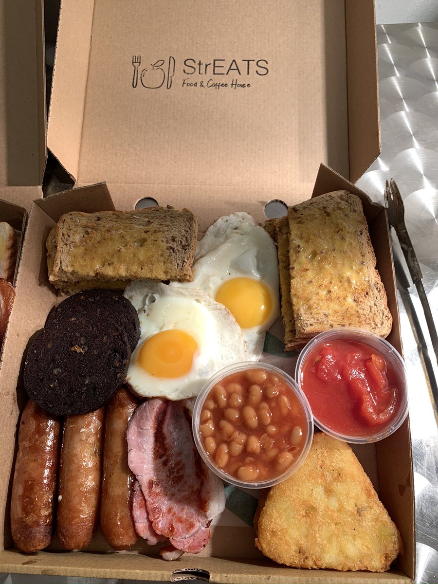eats_str's tweet photo. Breakfast #streetfood 

112 Spon End
Coventry 
Cv1 3HF https://t.co/0t0QnC6Qa5