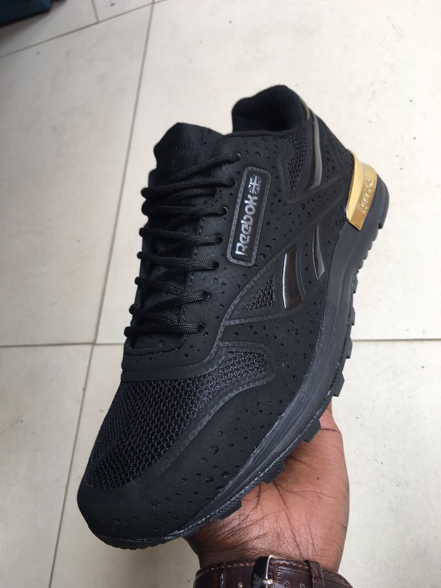 4thstreetW's tweet photo. Reebok 
Size 40-44
Kes. 2800
Call,  text whatsapp 07429555418
Whatsapp link https://t.co/GbF1fddvwg

Benji #IkoKaziKE Makueni Subaru 
Bad sonko kakamega Subaru 
#TanzaniaElections2020 https://t.co/ws0ryIpbXp