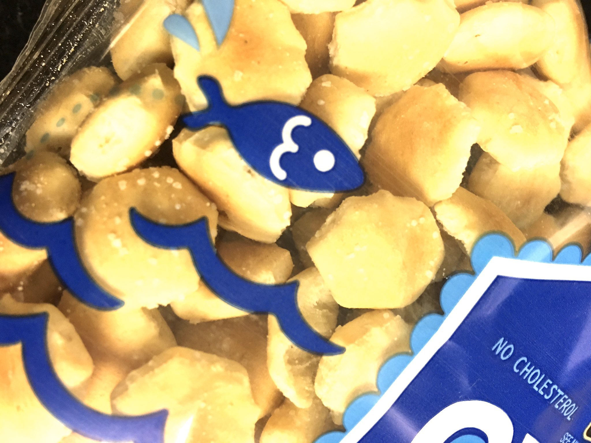 Aloha99冬眠からやや復帰 初めてアメリカのレストランで オイスタークラッカー はいりますか と聞かれた時 どんな味 と期待していたが 出てきたのはただの小さなクラッカーだったのでがっかりした しかし今夜 ニューイングランド風 クラムチャウダー