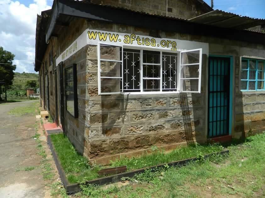 aftisa_art's tweet photo. Aftisa Office Space #2012 and Events #2013 https://t.co/LfgZRoHfOz