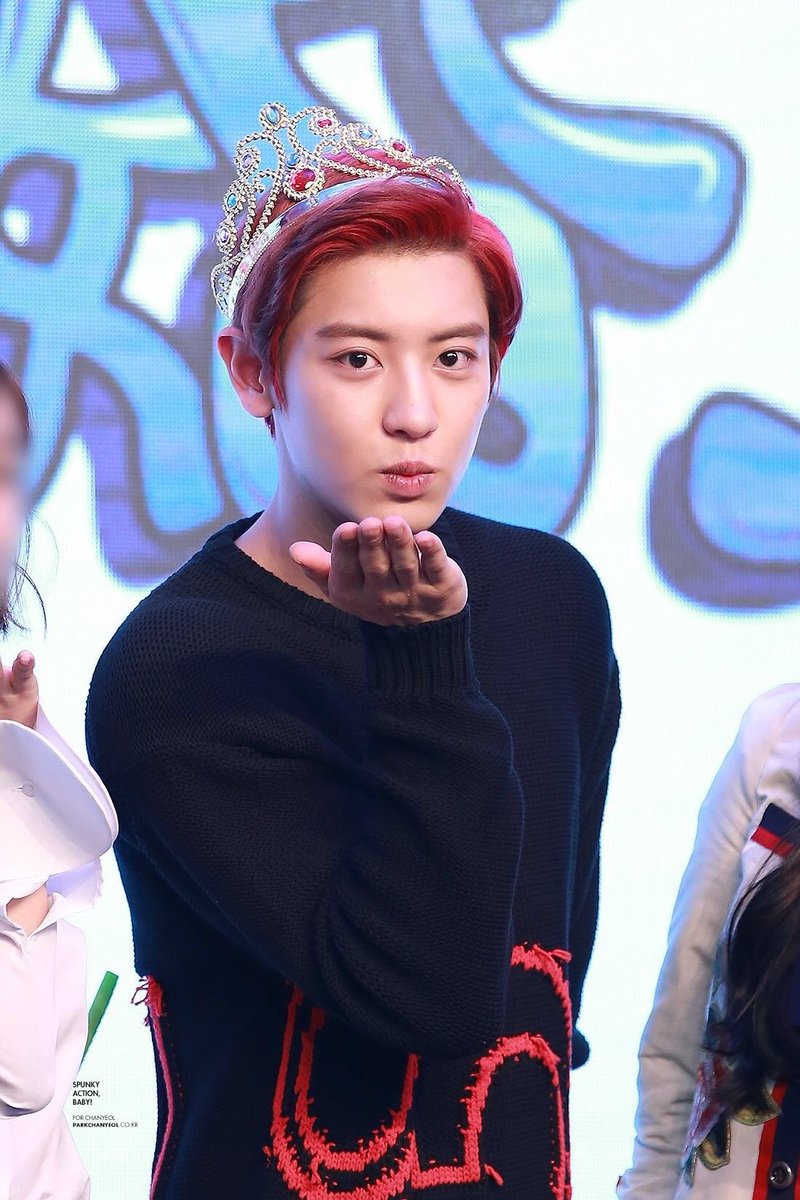 Here to brighten your day have some Chanyeol cutie pie!! 