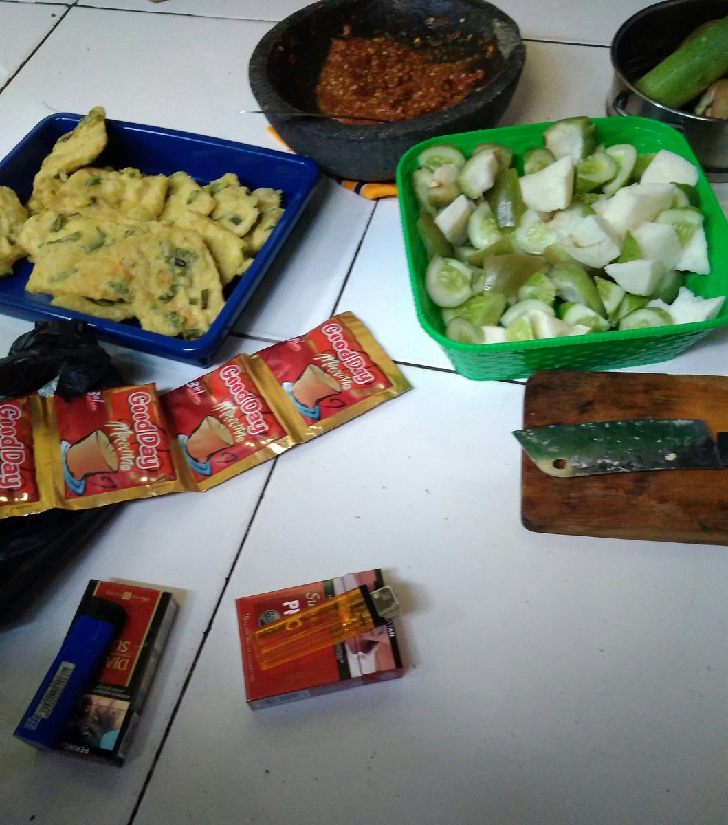 ~Denkus Alvarez~ (@denkus_971) on Twitter photo #LDR <a href="/rdi971/">97.1 FM RADIO RDI JKT</a>
hdr bareng bojoku <a href="/MiatyAti_971/">Miaty ati</a>
Cocol <a href="/ari_xtradaa/">Ari Xtrada</a> @Geros507
<a href="/Ratmangondhez1/">Ratmangondhez</a> <a href="/AdiBaelah56/">Adi Baelah</a> <a href="/RudiAge/">Rudi_age</a> <a href="/olay_arief/">OLay Costers17</a> <a href="/Yatisujana5/">Yatisujana 68</a> @NheyRA_ATni <a href="/Alhawasyifah1/">💞Bunda Syifah💞</a>
@Zhiashidqi <a href="/IncezzNooraini/">incezz nooraini dewantara</a> @toink_wonosobo & Aming.C
Buat k Ea mksh.
Lagunya DJ JGN TINGGALKAM AKU #LDR <a href="/rdi971/">97.1 FM RADIO RDI JKT</a>
hdr bareng bojoku <a href="/MiatyAti_971/">Miaty ati</a>
Cocol <a href="/ari_xtradaa/">Ari Xtrada</a> @Geros507
<a href="/Ratmangondhez1/">Ratmangondhez</a> <a href="/AdiBaelah56/">Adi Baelah</a> <a href="/RudiAge/">Rudi_age</a> <a href="/olay_arief/">OLay Costers17</a> <a href="/Yatisujana5/">Yatisujana 68</a> @NheyRA_ATni <a href="/Alhawasyifah1/">💞Bunda Syifah💞</a>
@Zhiashidqi <a href="/IncezzNooraini/">incezz nooraini dewantara</a> @toink_wonosobo & Aming.C
Buat k Ea mksh.
Lagunya DJ JGN TINGGALKAM AKU
