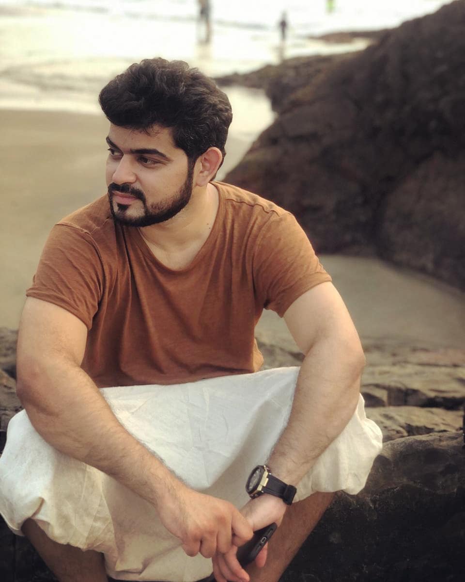 Udaymaxout's tweet photo. Kabhi milna ek shaam humain, ek shaam ki kahani batayenge .....✨🤍🌈
.
.
#ekshaam ✨ https://t.co/ohCAvPuBgc