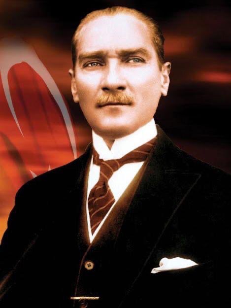 Cumhuriyetimizin 97. Yılında büyük önder GAZİ MUSTAFA KEMAL ATATÜRK' Ü ve SİLAH ARKADAŞLARINI, TÜM ŞEHİTLERİMİZİ SONSUZ SAYGIYLA ANIYORUM.CUMHURİYET BAYRAMIMIZ KUTLU OLSUN.🇹🇷