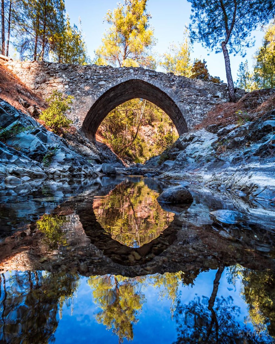 visitcyprus's tweet photo. There are quite a few historic bridges like this one, scattered across the Troodos mountain range. Have you been to any of them? #MyCyprusEscape #visitCyprus
📷 @karpis_cy https://t.co/4oUmy2ADKt