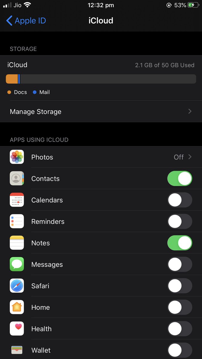 NathNaihan's tweet photo. @Apple @AppleSupport Why is this happening? Please provide a solution. I’m livid that these problems force people to BUY more storage &amp; STILL do not back up your phone, files, photos etc on iCloud. https://t.co/YMuDz0RLYo