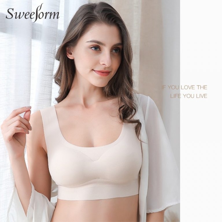 PandeSerena's tweet photo. What is a Push Up Bra?
Visit: https://t.co/26dtMbld76
Push up bras make dramatic cleavage visible through the shirts and blouses that they’re designed to conceal. Women wearing a bra with push up straps can easily enhance their figures #LatestBra #usa #uk #bras #bra https://t.co/ugPvNNNc5E