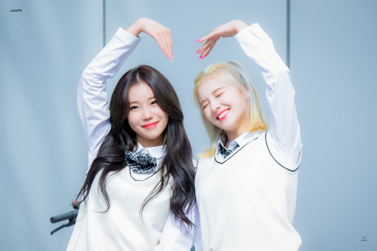 990818MB's tweet photo. 201022 주이

💪

#모모랜드 #MOMOLAND #モモランド
#주이 #JOOE #이주원 #ジュイ
@MMLD_Official https://t.co/bKyNqGGGmX