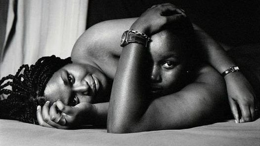 Smartmove2011's tweet photo. Because my love for you
Is higher than words
I have decided to fall silent.
- Nizar Qabbani
🏵️
Photograph by Zanele Mujoli
🏵️
#lovepoems #queerlove #queermentalhealth #ExpressiveArts #ExpressiveBody #smartposts https://t.co/Epb9Y71oxc