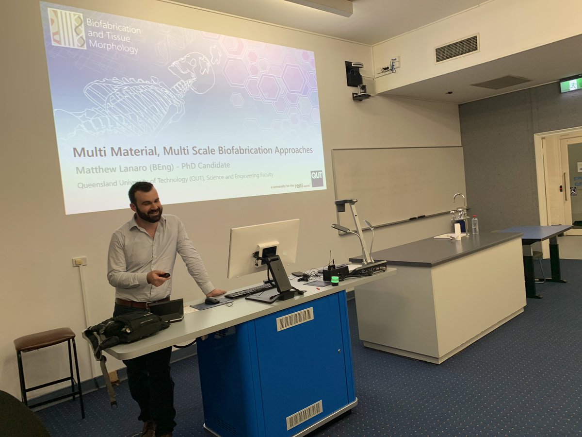 DrMiaWoodruff's tweet image. #amazing final PhD seminar by Matt Lanaro #biofabricator @BIOFAB_BNE #proud #team #chocolateprinting #bioprinting #pore bridging #rockstar