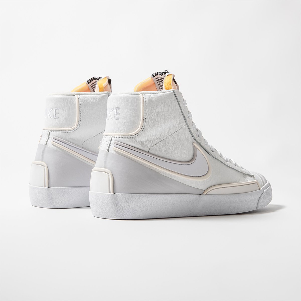 titoloshop's tweet photo. #comingSOON โช๏ธ Nike Blazer Mid '77 "Infinite" releasing #TODAY online 9AM CET
30 min to go โบ https://t.co/bQDfVtuXzM
๐๐พ US 7 (40) - US 12 (46)
๐ DA7233-101
#titolo
#titoloSHOP
#nike #blazer #blazer77 #nikeblazer #infinite #nikeblazerinfinite #dmsx https://t.co/aUOCr4HWy1