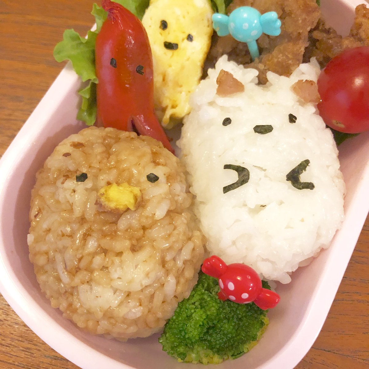 おにぎりの写真をSNSや特設サイトに投稿することで、アフリカ・アジアの子どもたちに給食が届く「おにぎりキャンペーン」。2015年に開始されてから2019年までの5年間で、約450万食の給食が届けられたそうです。私たちも参加します！#OnigiriAction 　<おにぎりアクション>bit.ly/34OgTVN