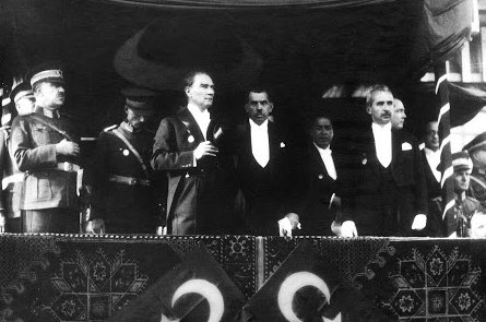 Yaşasın Cumhuriyet. Sonsuza Kadar İzindeyiz. Siz Kurdunuz Biz Yaşatacağız. #Cumhuriyet97Yaşında