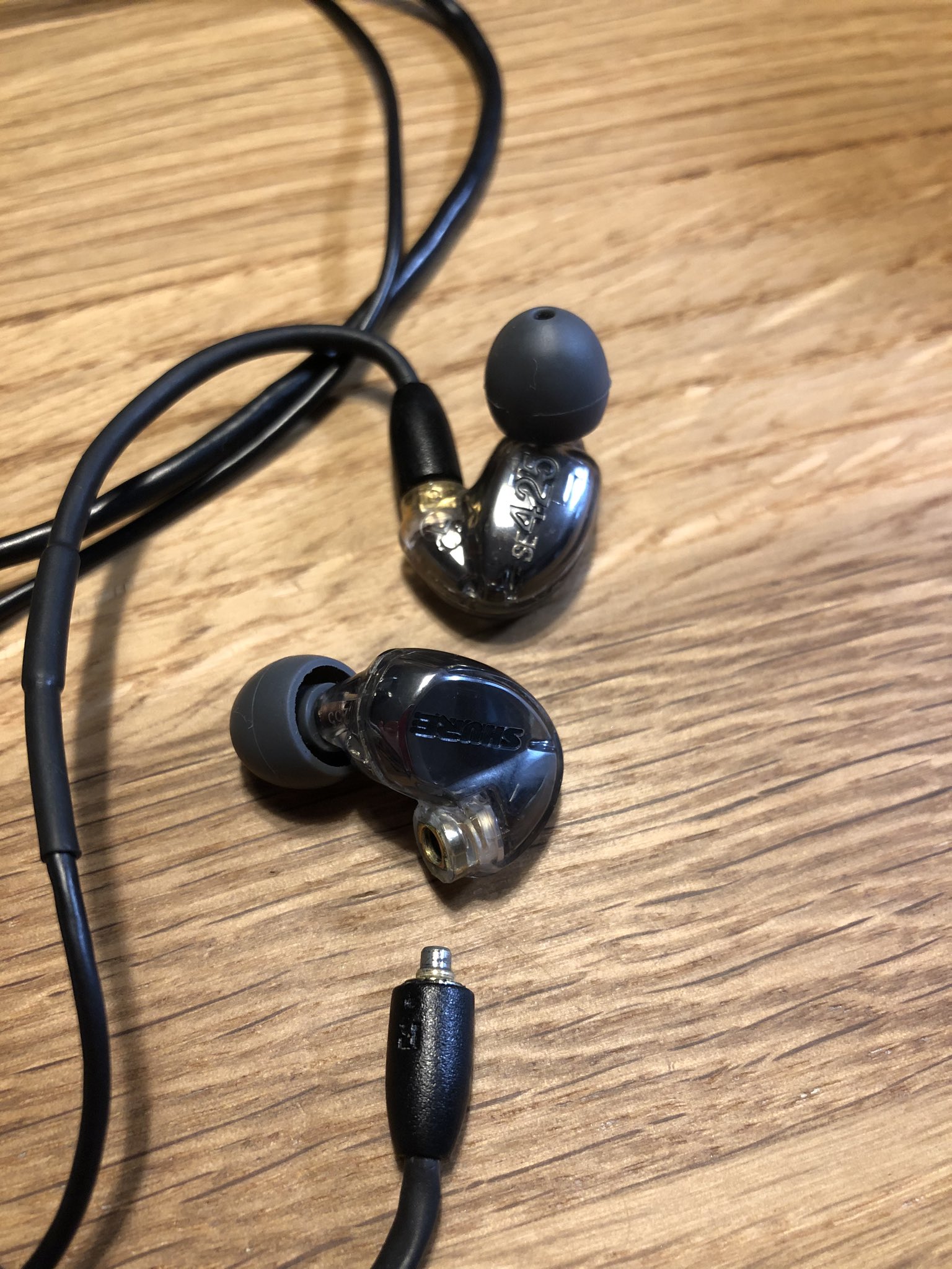年末値下げ!Shure se535ltd + 2.5mmバランスリケーブル 【新品】 9690