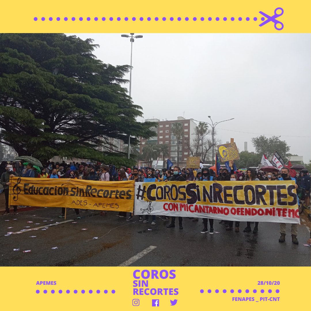 CorosSecundaria's tweet photo. Movilización de trabajadores y trabajadoras del Estado.
No a los recortes.
No al recorte en educación.
#EducaciónSinReCortes
#CorosSinReCortes https://t.co/mRGR8T4dFC