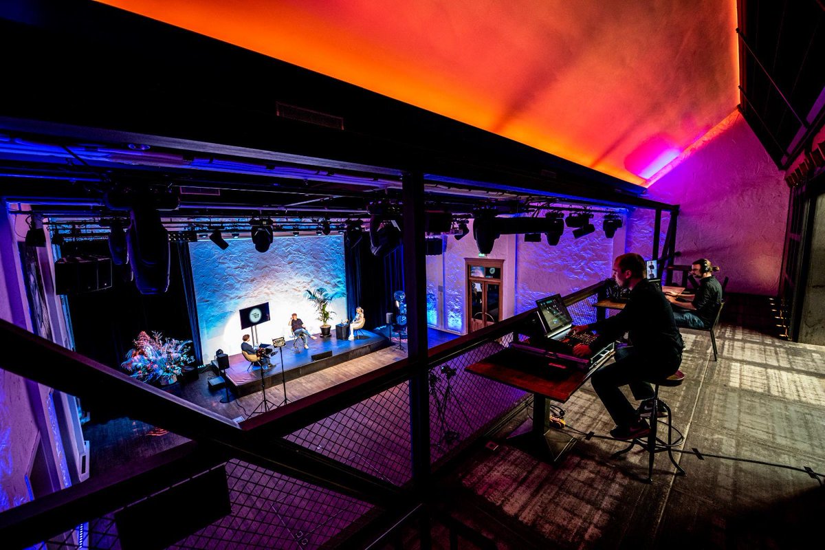 MeetingsNL's tweet photo. TOBACCO Theater Amsterdam heeft zich in een korte tijd getransformeerd van theater naar een Livestream Venue met 7 volledig uitgeruste zalen: https://t.co/9oCcBN7Jgf

@TOBACCOTheater #livestream #hybridevents #eventplanner #meetingsnl https://t.co/7IWG5OcerU