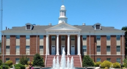 mbreeding's tweet photo. University of the Cumberlands in Kentucky has selected Ex Libris Alma library services platform and Primo discovery service; will migrate from Sierra.

https://t.co/9ocxsCWdZz

#LibTechNews
@ExLibrisGroup
@UCumberlands https://t.co/udKMCkYCny
