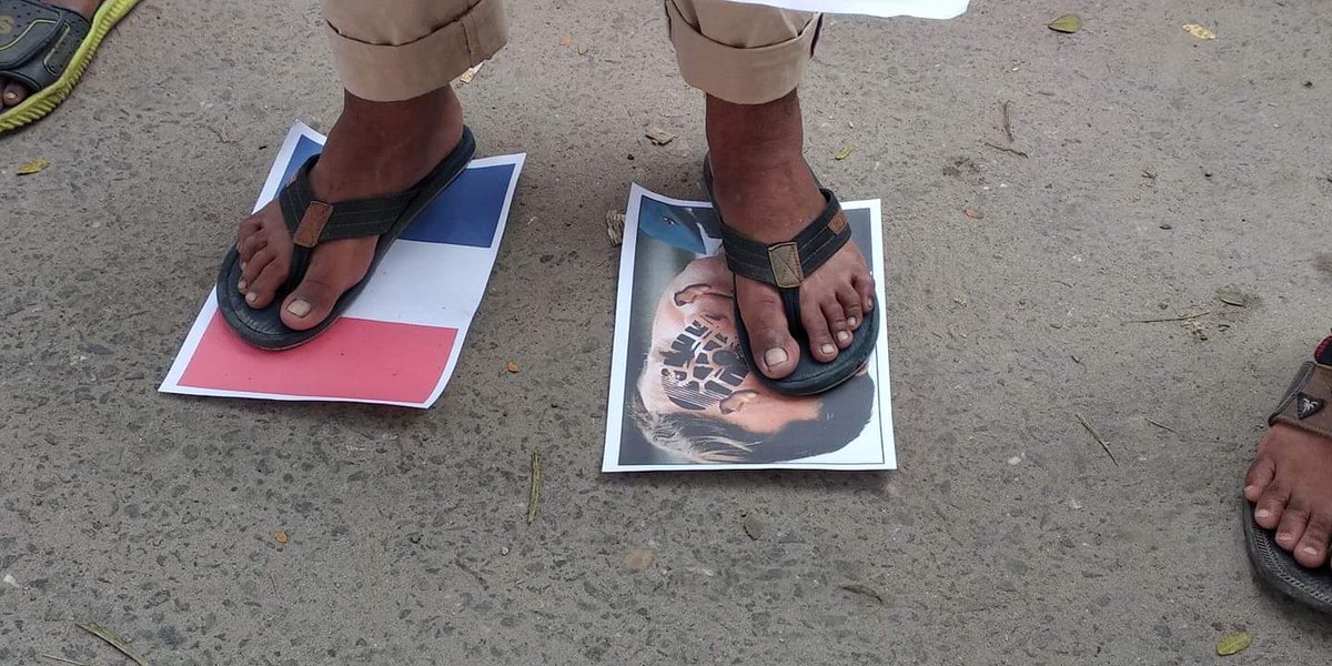 ARubaisha's tweet photo. #boycottfrenchproducts
#BoycottFrance
#BoycottIndia
#ShameOnYouMacro
#NotoModi
#NotoFrance https://t.co/iCwPVTWkhj