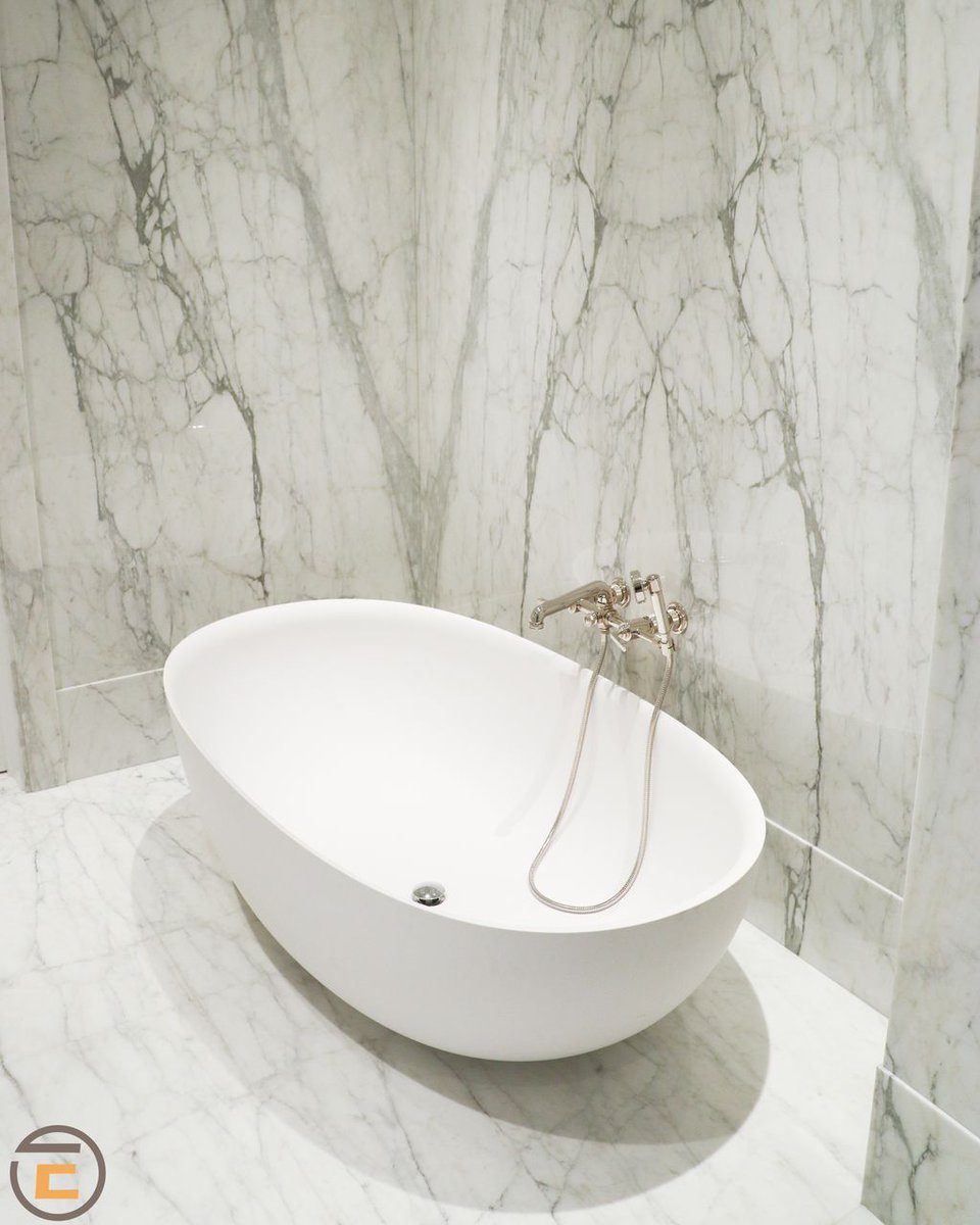 NTpavers's tweet photo. Arabescato Marble Bathroomπ
.
.
.
#elegance #elegancebynttrading #nttrading #slab #interiordesign #whiteslab #nttrading #designideas #homedecoration #afyonwhitemarble #classicmarble #elegance #elegancepavers #elegancecollection #bathroomdesign https://t.co/oWp8lUVPXm
