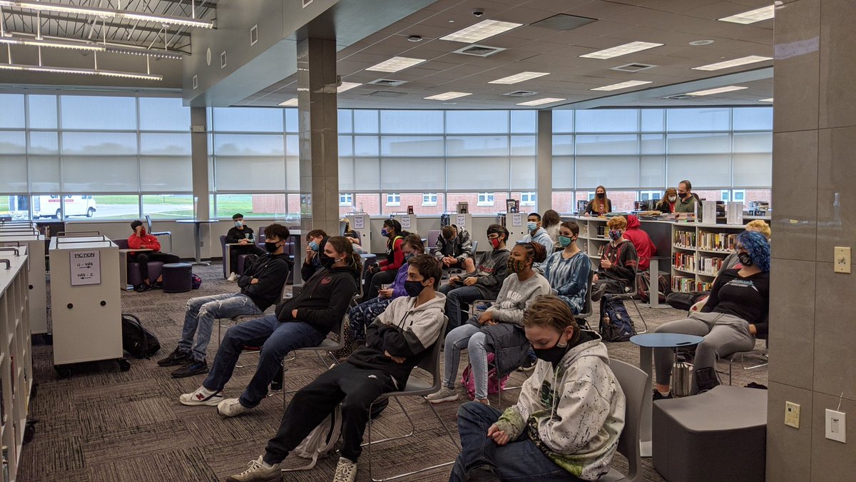 BeltonAcademies's tweet photo. Science & Industry Academy students interested in the Manufacturing Pathway attend the virtual Manufacturing Day hosted by @Allegion.
#NavigatingNewHorizons
#PreparingForOurFuture https://t.co/b0LtHSZzUf