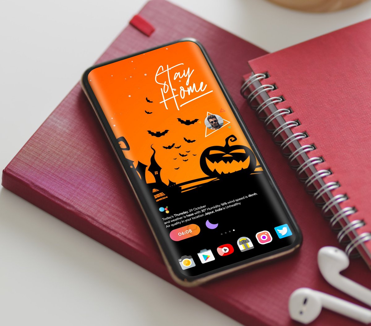 theandrofreak's tweet photo. Wallpaper by  @wallbombers #telegramchannel
Icons by #mintypro
Widgets by #miniism @ppickCH 
&amp; #frizzy @RajjAryaa https://t.co/cTX7nPdZ0L