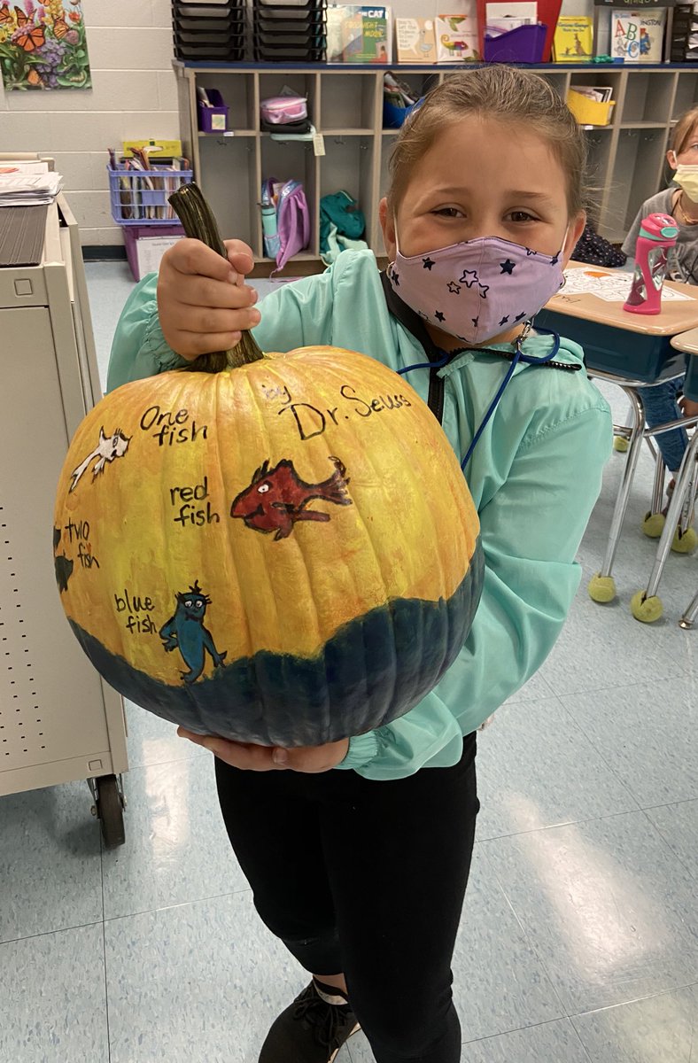 bailey_hodges44's tweet photo. 2nd grade cohort B pumpkin book characters 🎃📚 @bethel_school  #BethelAllIn https://t.co/lfoOOBv0ei