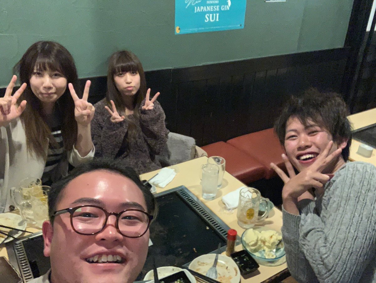 juramori1's tweet photo. 本人登場！！！

佐藤は、私と一緒にジュラの杜の内装や、社名、店名、構成など、本当の1から立ち上げたパートナーでした。その彼女がジュラを退職するのは非常に残念ですが、新生ジュラを今後も宜しくお願い致します。

佐藤ファンのお客様も多かったのですが、、今後は私たちだけでも頑張ります↑↑ https://t.co/sKKXs5iN2K