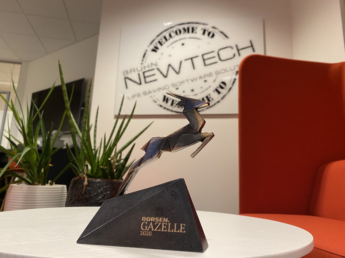 BruhnNewtech's tweet photo. We are proud of receiving a @borsendk Gazelle symbolizing our growth. With the continuous growth, we are able to live out our purpose to an even higher extent: To increase the number of people protected from airborne threats. One human life at a time.

#BørsenGazelle2020 #CBRN https://t.co/SVRFkTdsNQ