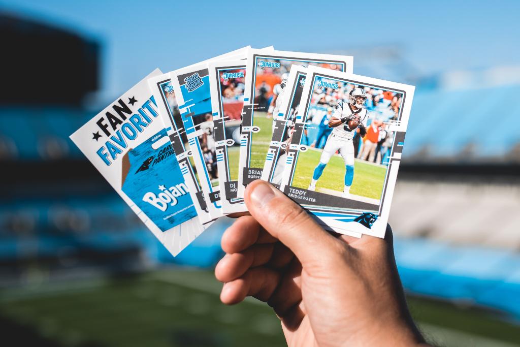 Bojangles's tweet photo. Collect all 6 @Panthers Trading Cards in Panthers Big Bo Box Family Meals at NC/SC Bojangles now 'til they run out. May the odds be ever in your favor... https://t.co/IYMIJVnWHN