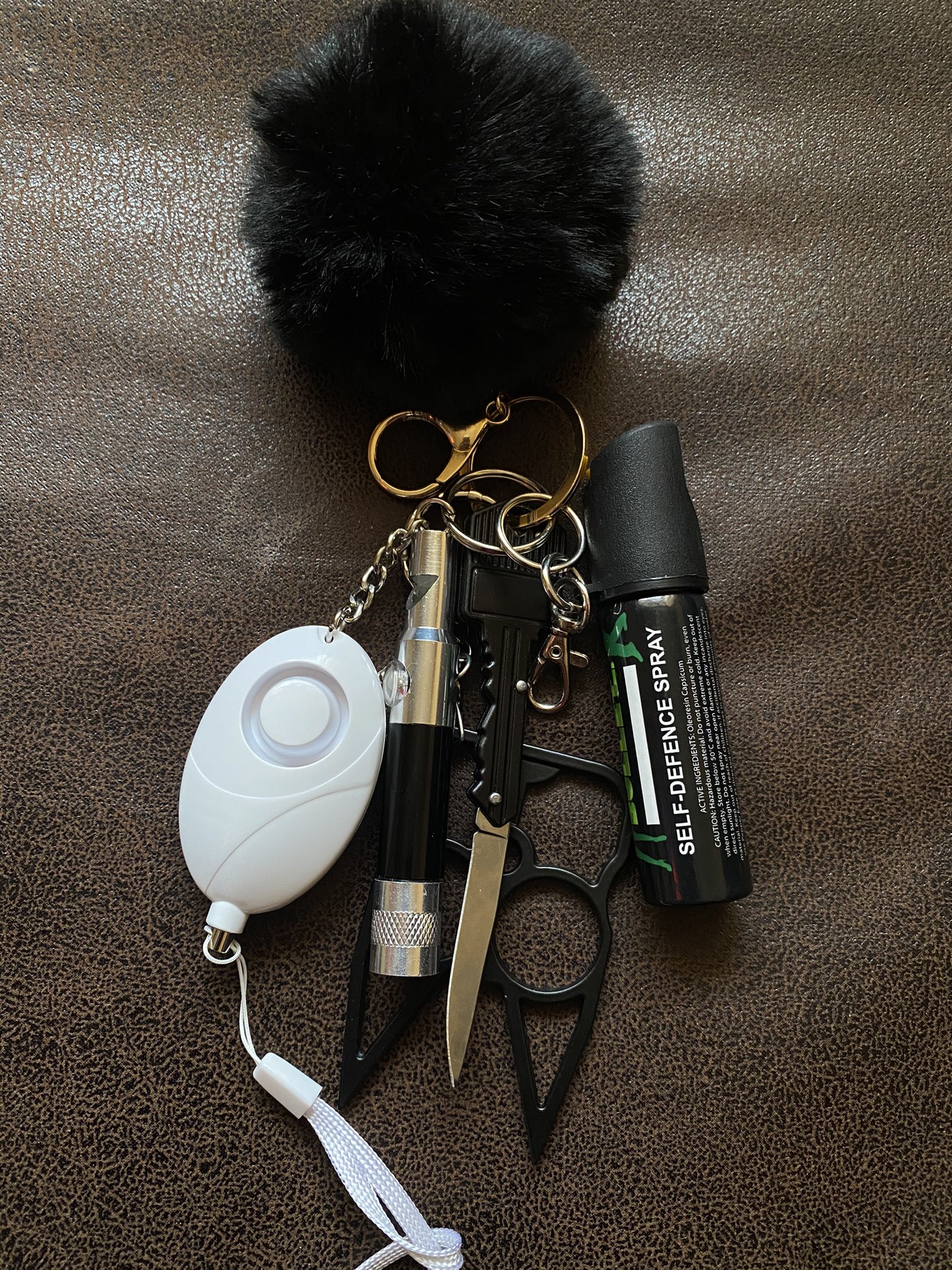 Keabetswe Got This Cute Self Defense Kit From Combatinheels That Has A Pepper Spray Foldable Pocket Personal Alarm Whistle Kitty Knuckle Key Chain Endhumantraffickinginsa Stopgbv Bebrave T Co M458f8hzlz