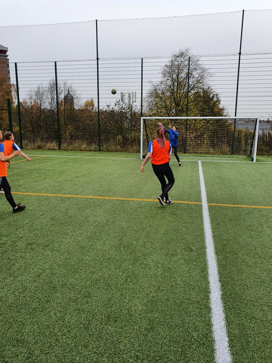 CastleheadPE's tweet photo. Handball session today with s2s for active girls week. This marks the next of our handball block, girls have enjoyed learning a new sport.  #SheCanSheWill  @scothandball https://t.co/0B6EXU42Wf