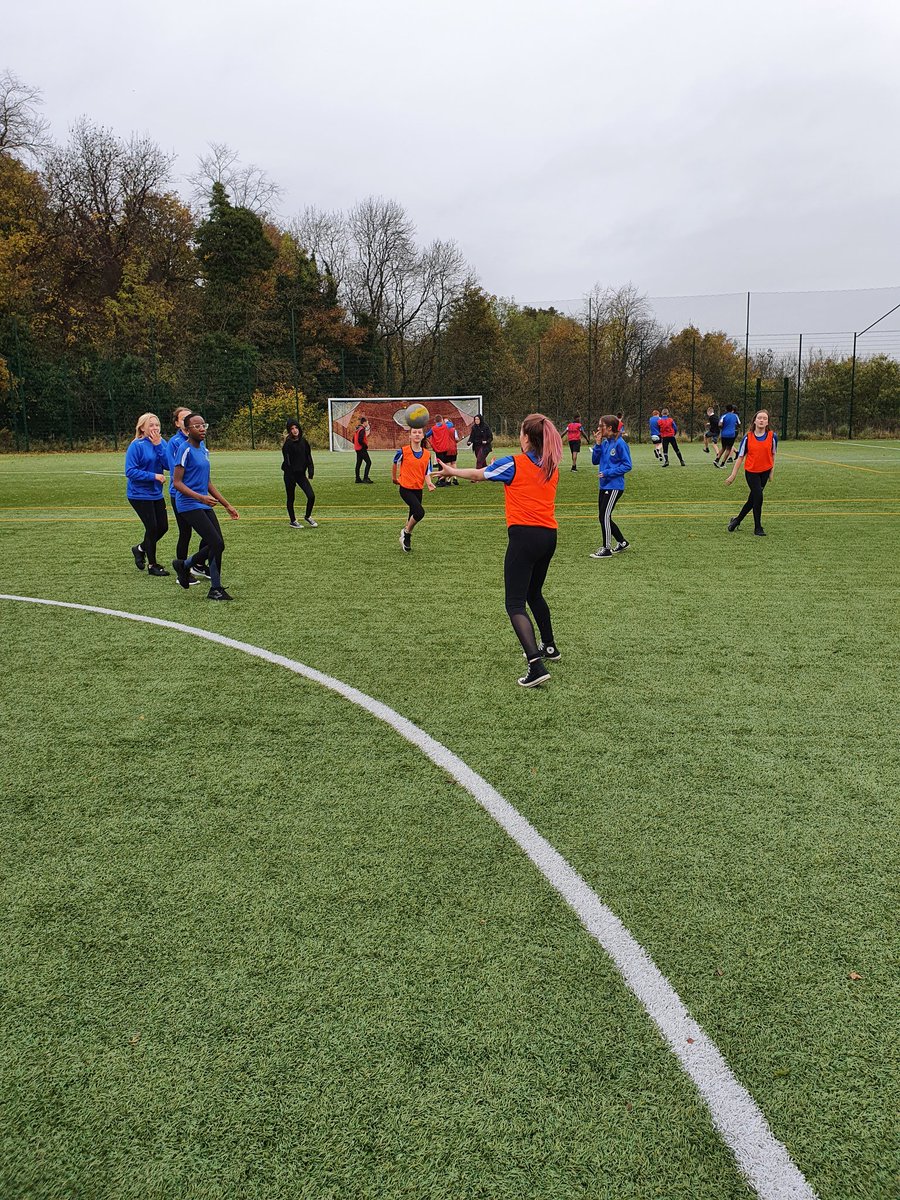 CastleheadPE's tweet photo. Handball session today with s2s for active girls week. This marks the next of our handball block, girls have enjoyed learning a new sport.  #SheCanSheWill  @scothandball https://t.co/0B6EXU42Wf